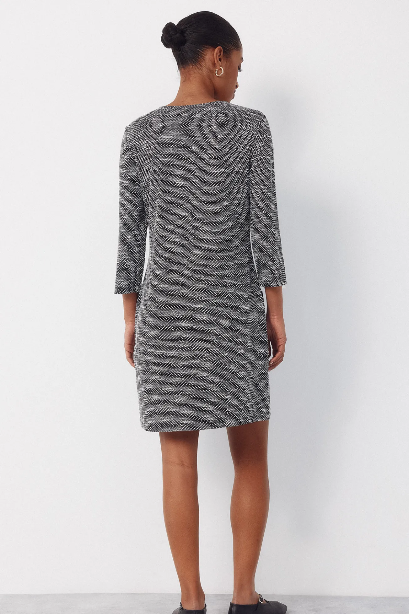 Vestido corto tweed