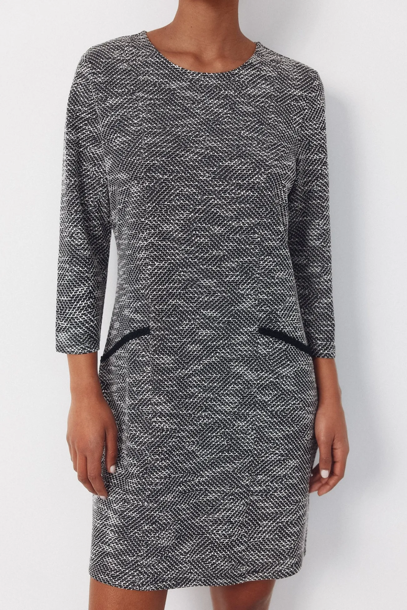 Vestido corto tweed