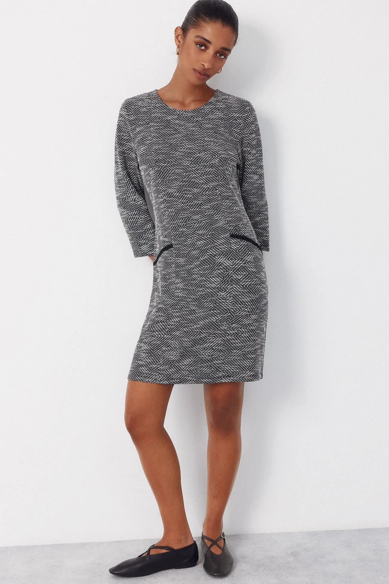 Vestido corto tweed