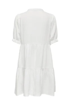 Vestido corto volantes