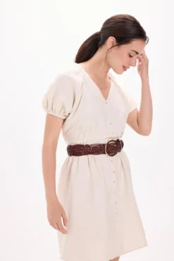 Vestido corto vuelo