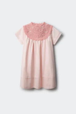 Vestido cuello crochet niña