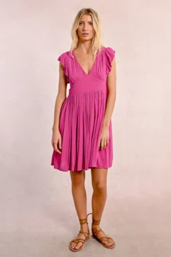 Vestido de manga corta mariposa