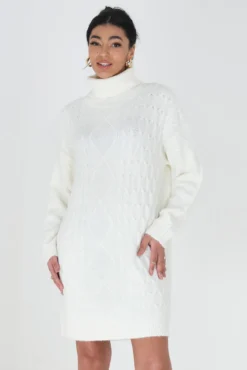 Vestido de punto con ochos