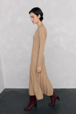 Vestido de punto con ochos