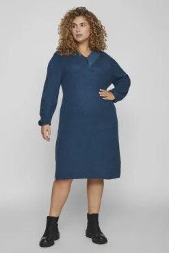 Vestido de punto midi detalle encaje