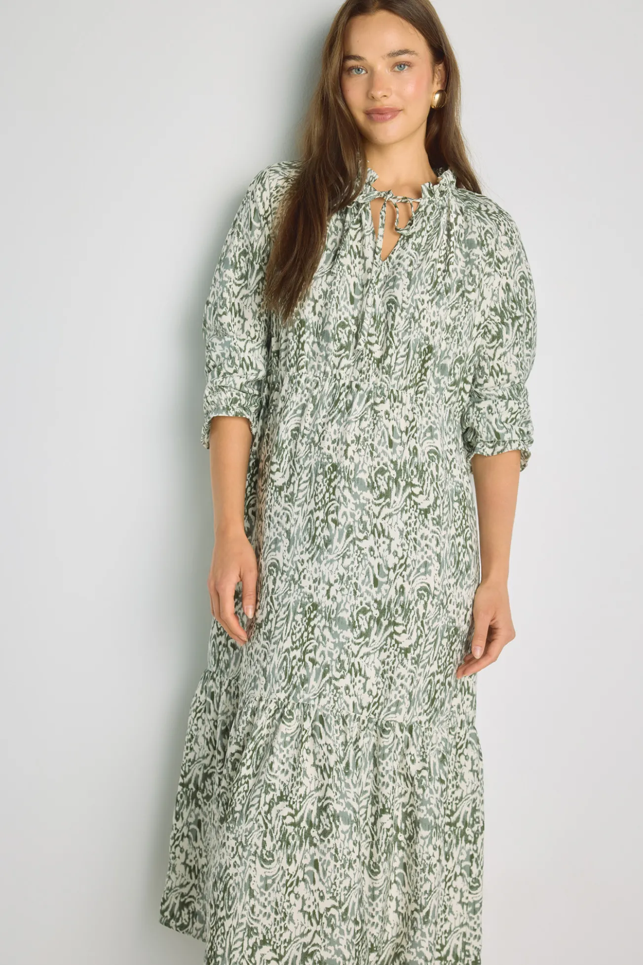 Vestido escote pico