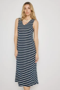 Vestido escote pico con tirantes