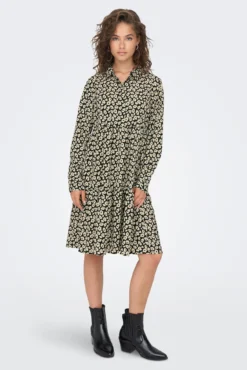 Vestido estampado camisero