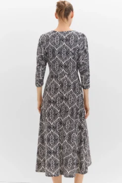 Vestido estampado manga murciélago