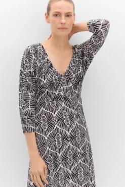 Vestido estampado manga murciélago