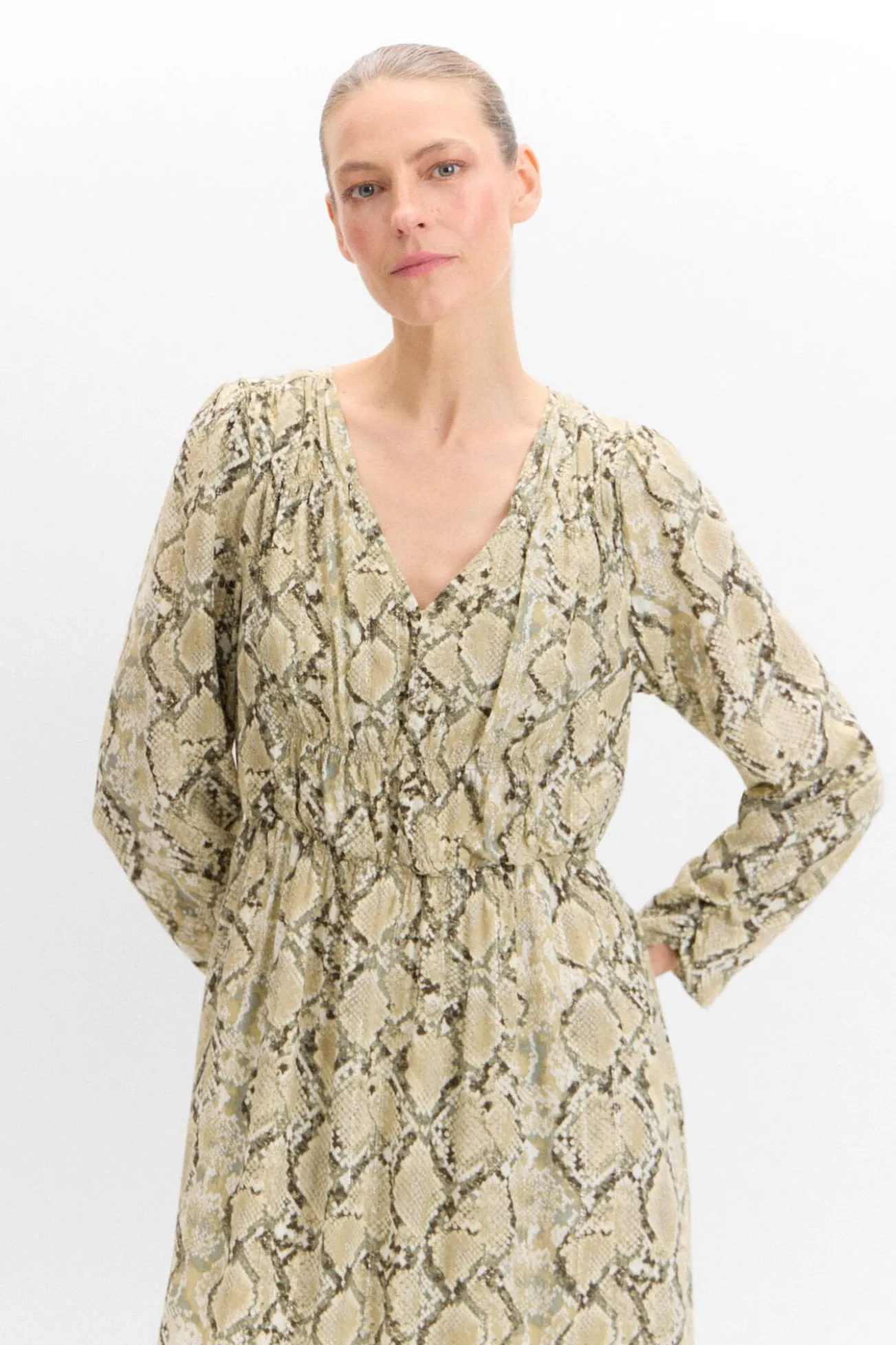 Vestido estampado serpiente
