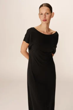 Vestido largo básico en modal
