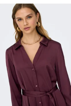 Vestido largo camisero de satén