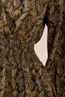 Vestido largo con estampado y pliegues