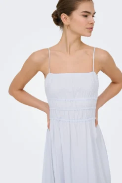 Vestido largo detalle fruncidos