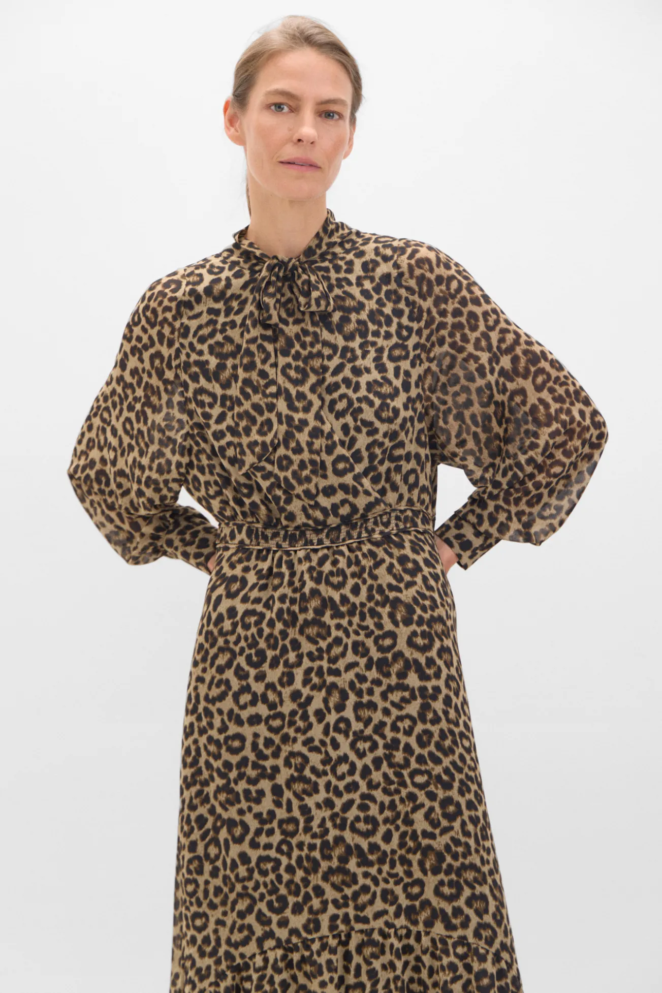 Vestido largo estampado leopardo