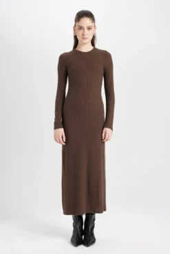 Vestido maxi ajustado