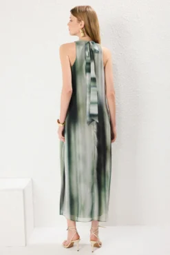 Vestido maxi fluído