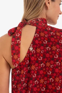 Vestido midi asimétirco con estampado floral