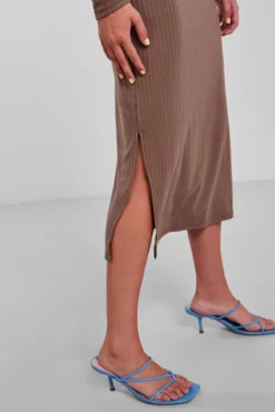 Vestido midi básico