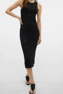 Vestido midi calado