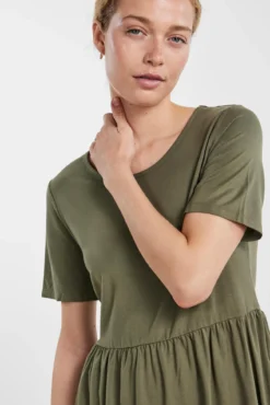 Vestido midi camisetero