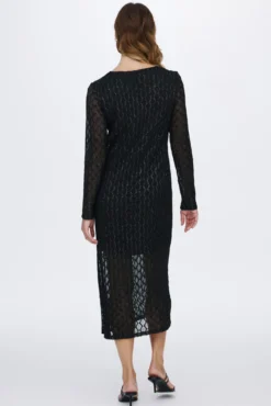 Vestido midi de manga larga