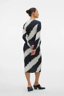 Vestido midi de manga larga maternity