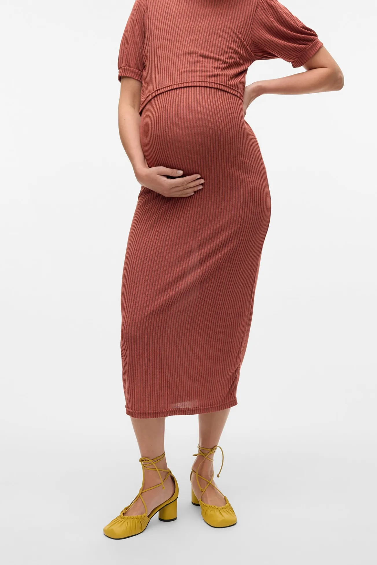 Vestido midi de punto fino maternity