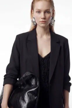Vestido midi de tirantes