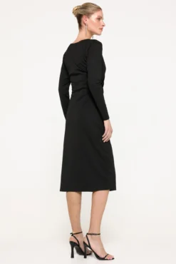 Vestido midi elástico