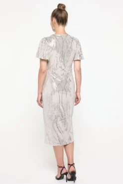 Vestido midi lentejuelas