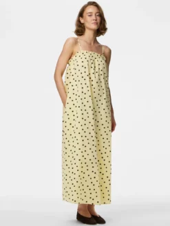 Vestido midi lunares