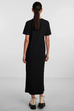 Vestido midi manga corta