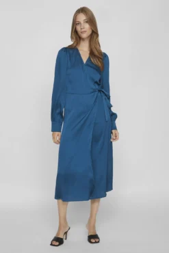 Vestido midi satinado