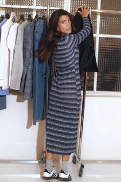 Vestido midi tubo space dye