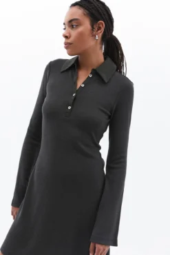 Vestido mini botones