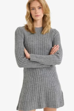 Vestido mini manga larga