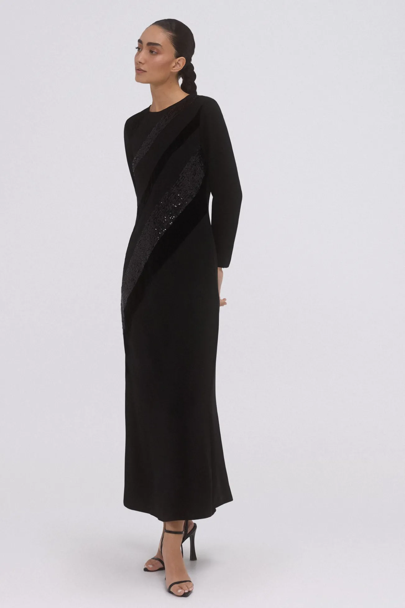 Vestido negro midi