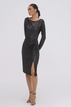 Vestido plateado de punto