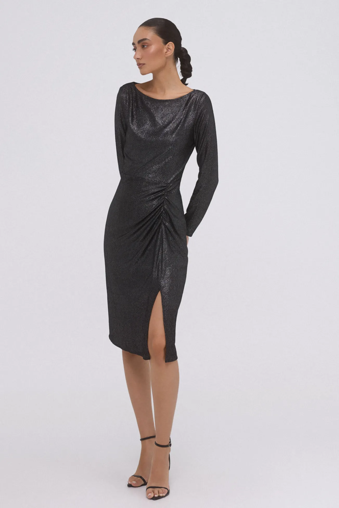 Vestido plateado de punto