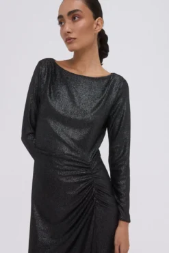 Vestido plateado de punto