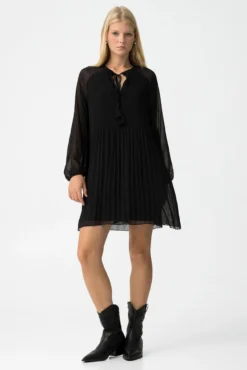 Vestido Plisado con Cordón