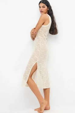 Vestido recto midi crochet