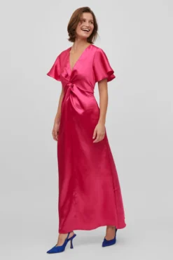 Vestido satinado de manga corta