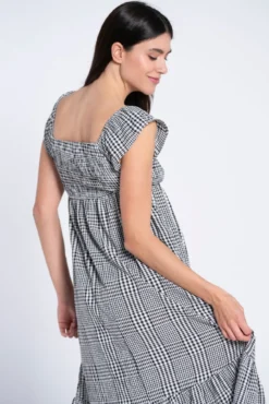 Vestido vichy con smock en el pecho