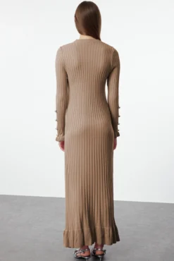 Vestido volantes