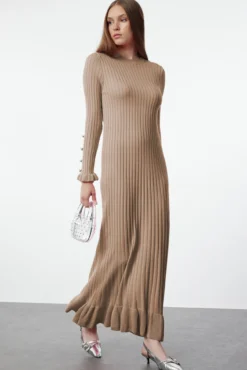 Vestido volantes