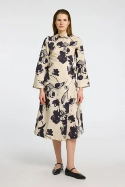 Vestido Wrap Midi